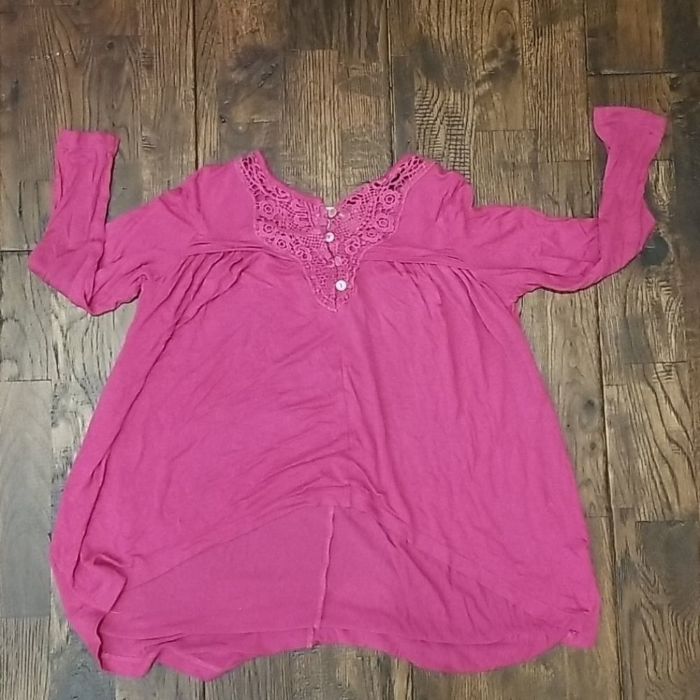 Joyfolie High Low Fushia Top